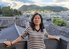 优秀教师--韩娜